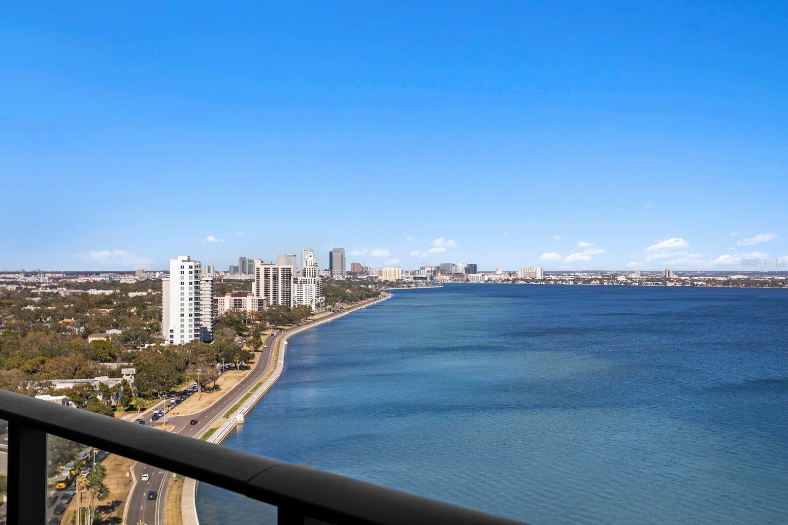 Listing photo id 66 for 3101 Bayshore Boulevard 1804