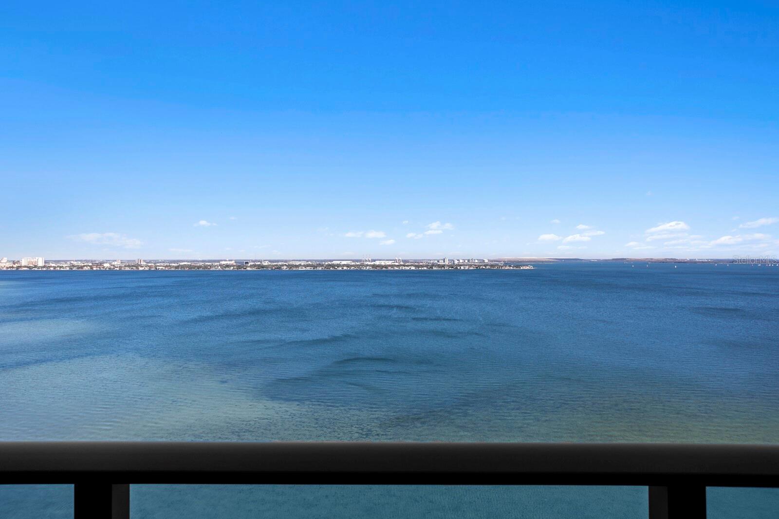 Listing photo id 67 for 3101 Bayshore Boulevard 1804