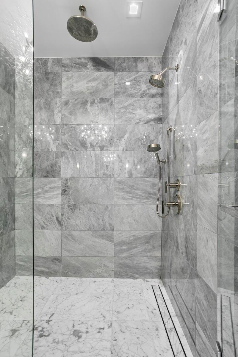 Listing photo id 75 for 3101 Bayshore Boulevard 1804