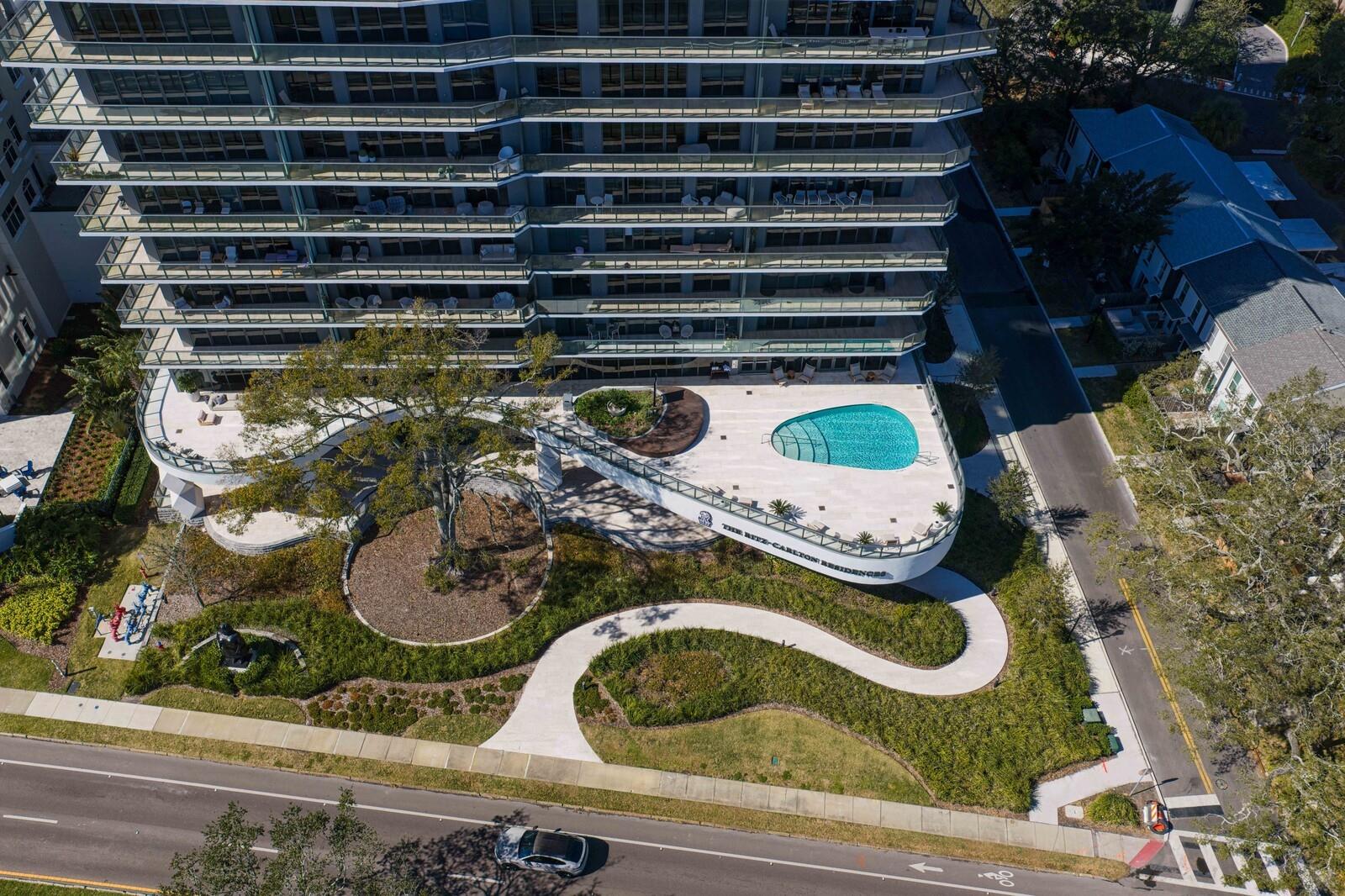 Listing photo id 81 for 3101 Bayshore Boulevard 1804