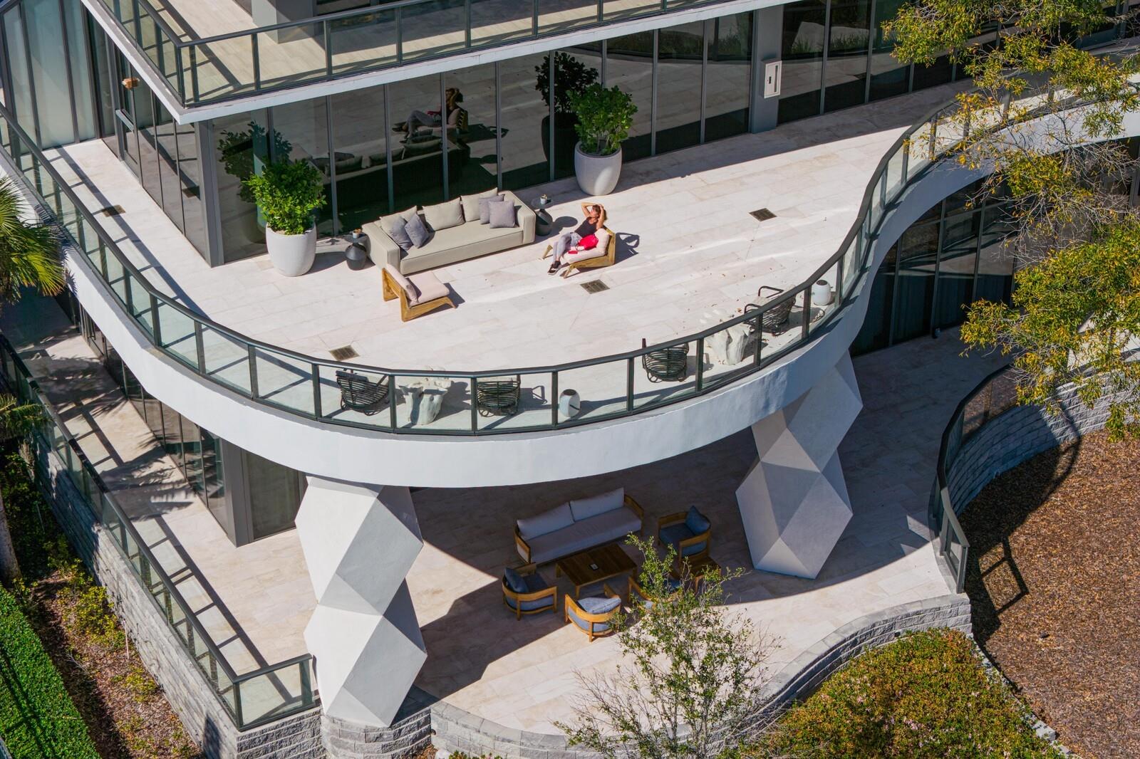 Listing photo id 84 for 3101 Bayshore Boulevard 1804