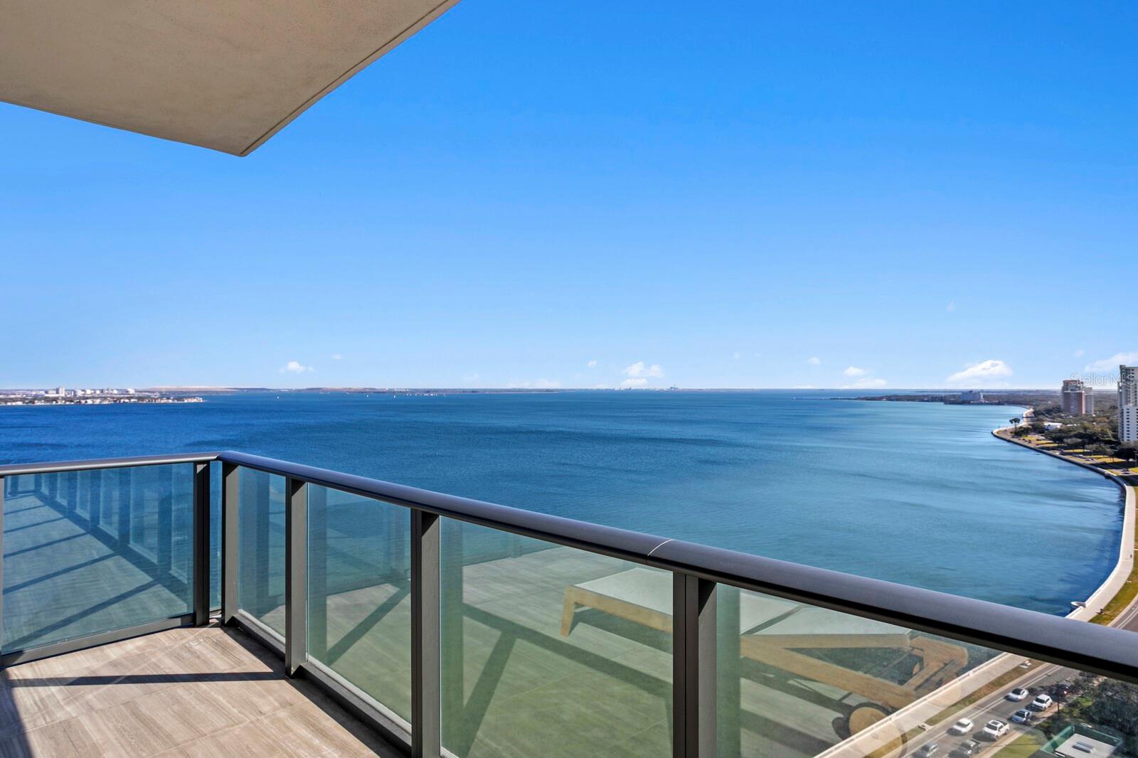 Listing photo id 7 for 3101 Bayshore Boulevard 1804