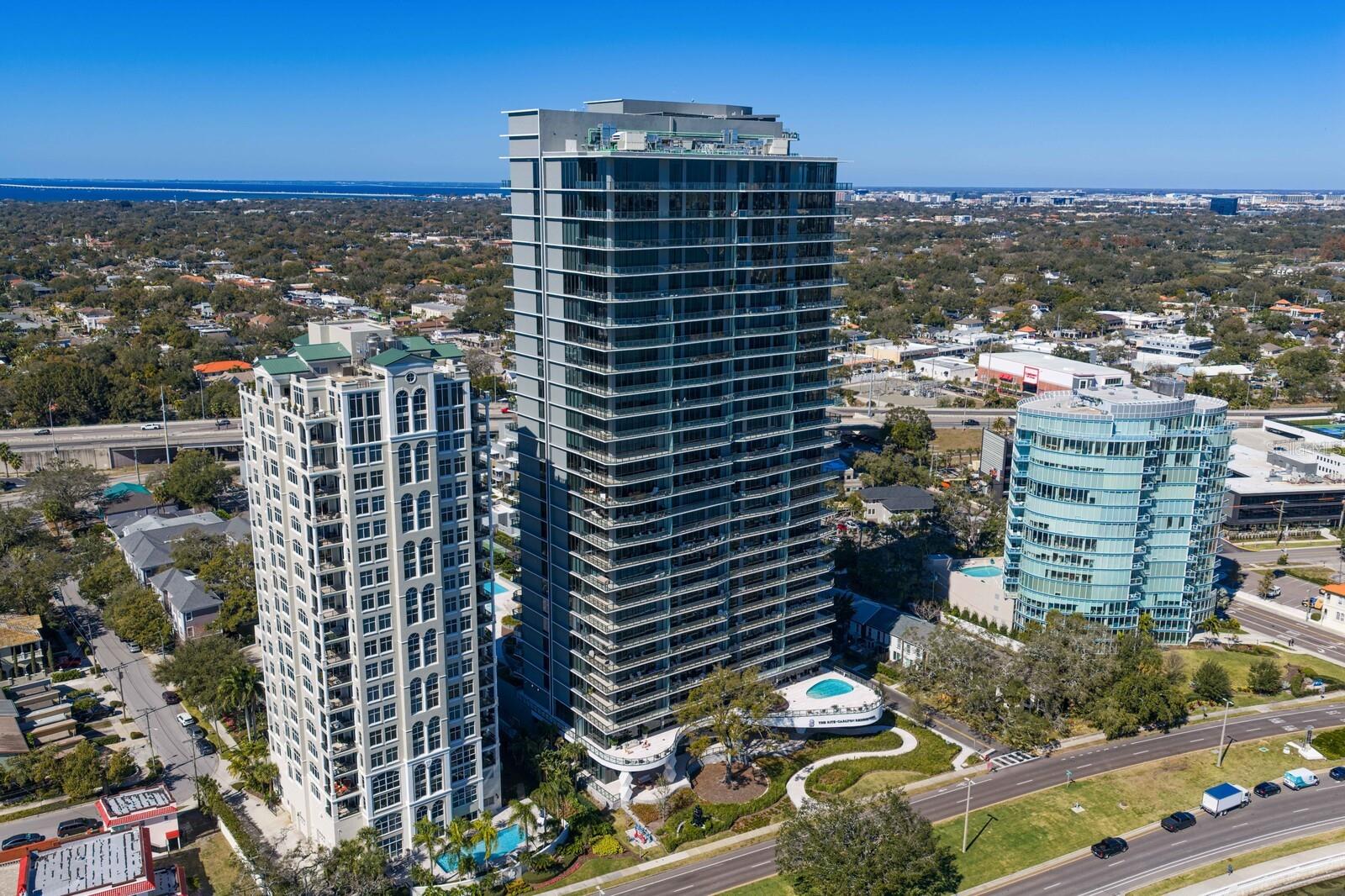 Listing photo id 88 for 3101 Bayshore Boulevard 1804