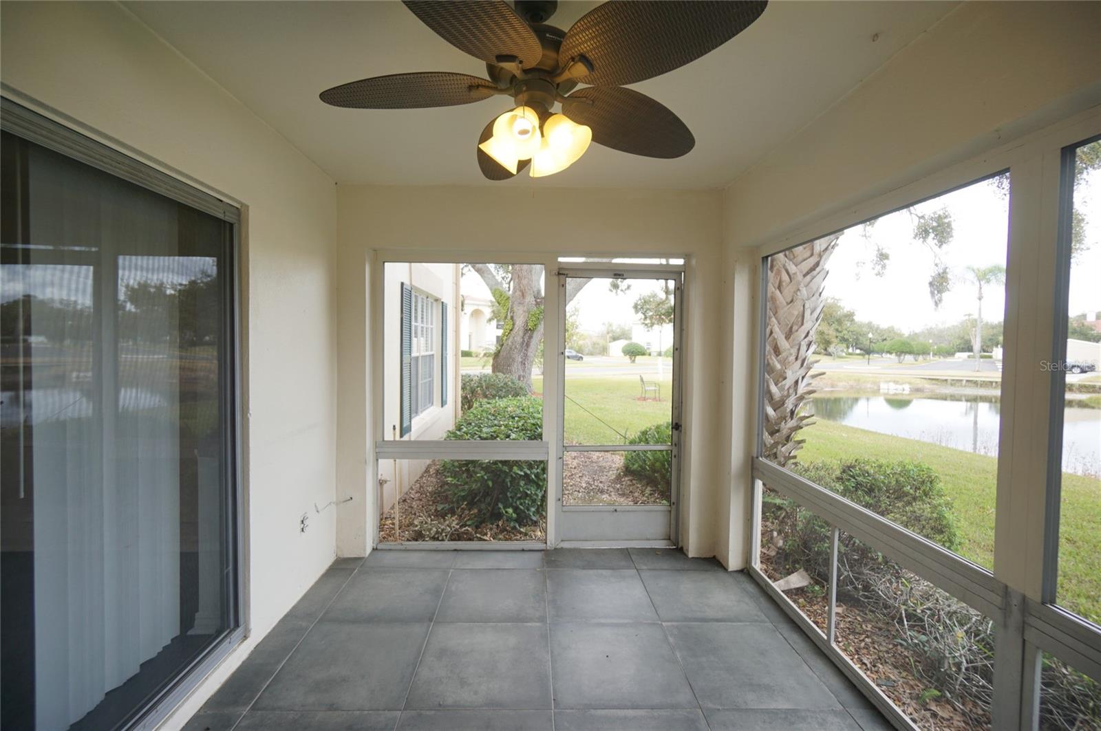 Image 14 of 26 For 10330 Carrollwood Lane 94