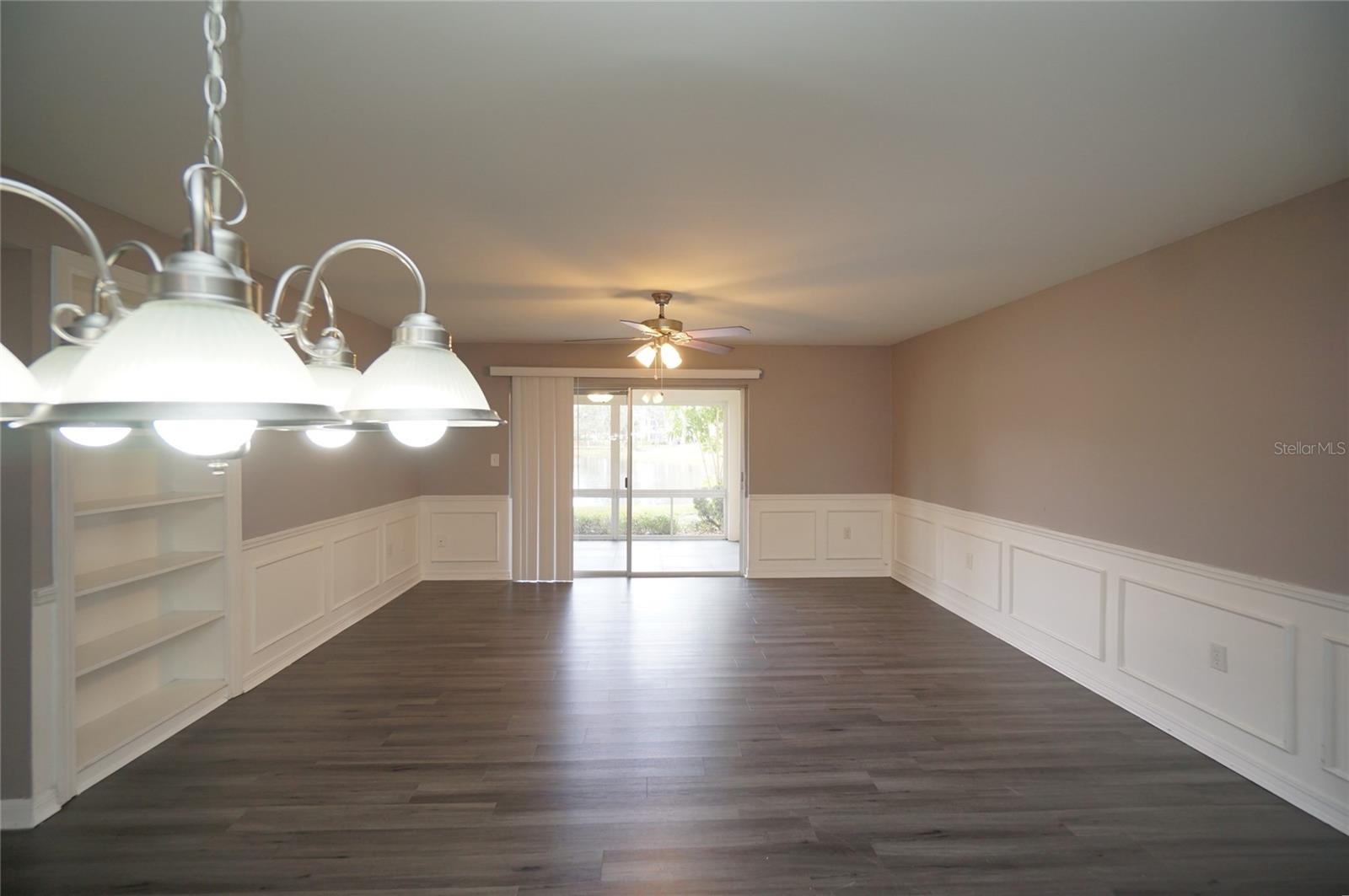 Image 7 of 26 For 10330 Carrollwood Lane 94