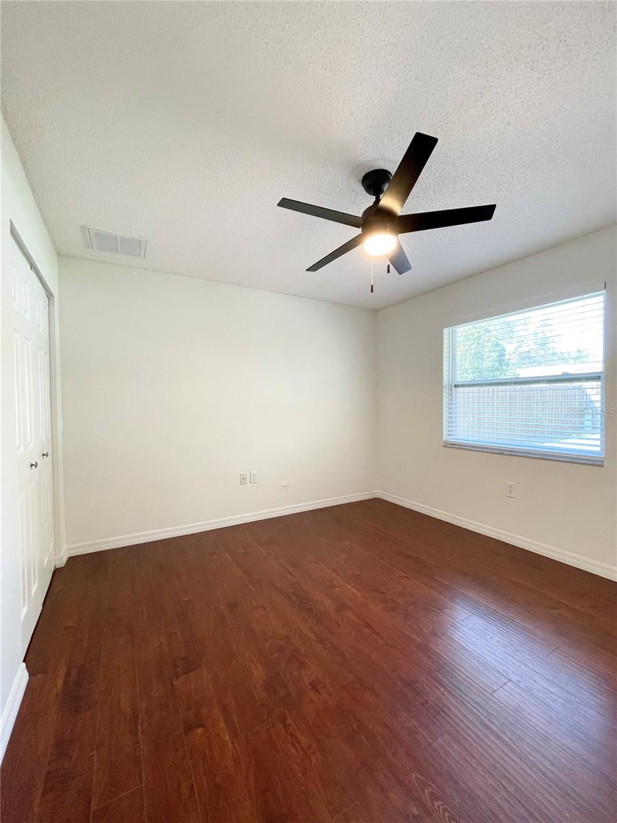 Image 22 of 29 For 7911 Aden Loop