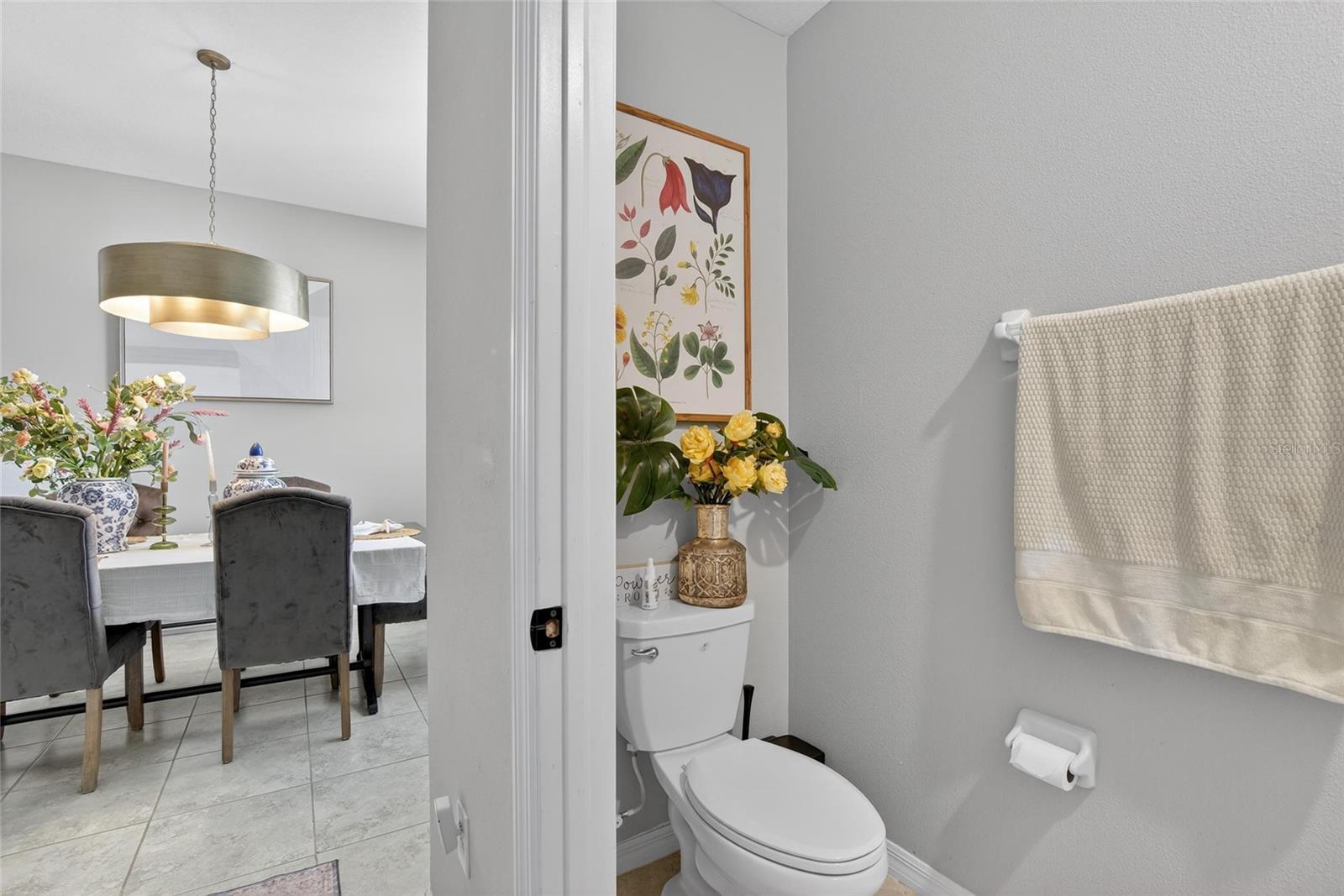 Listing photo id 23 for 9326 Channing Hill Drive