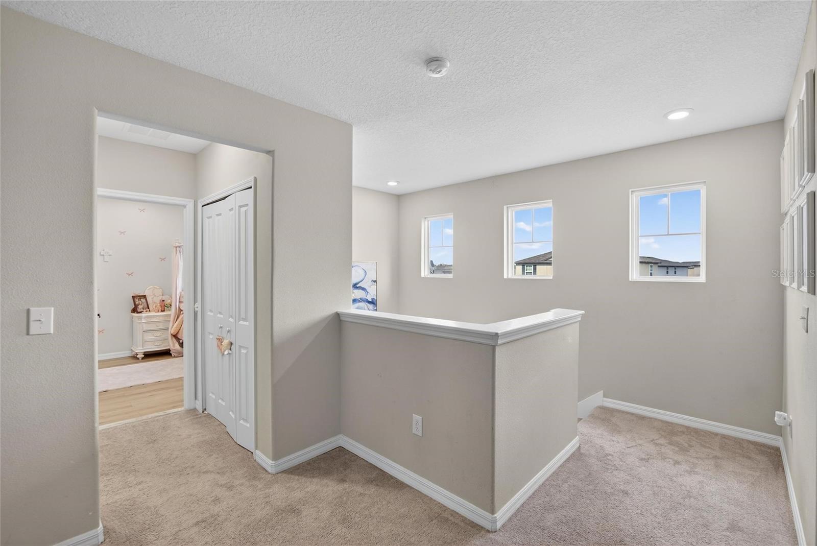 Listing photo id 25 for 9326 Channing Hill Drive