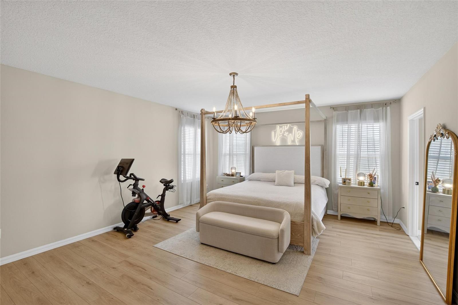 Listing photo id 27 for 9326 Channing Hill Drive