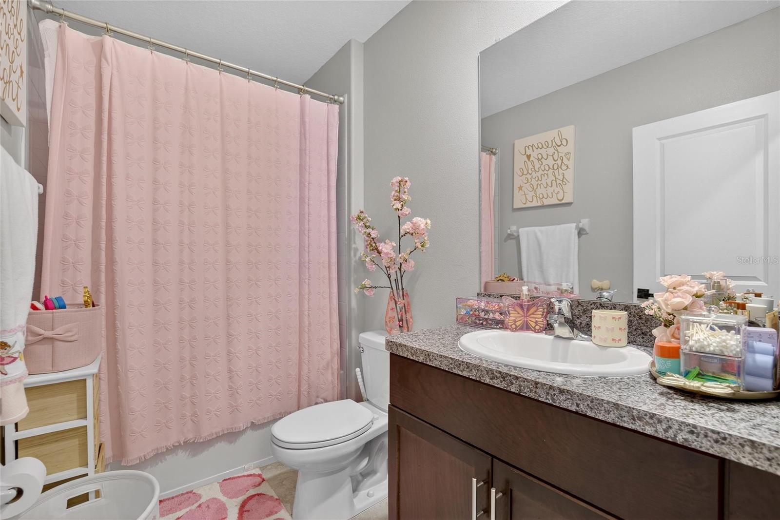 Listing photo id 37 for 9326 Channing Hill Drive