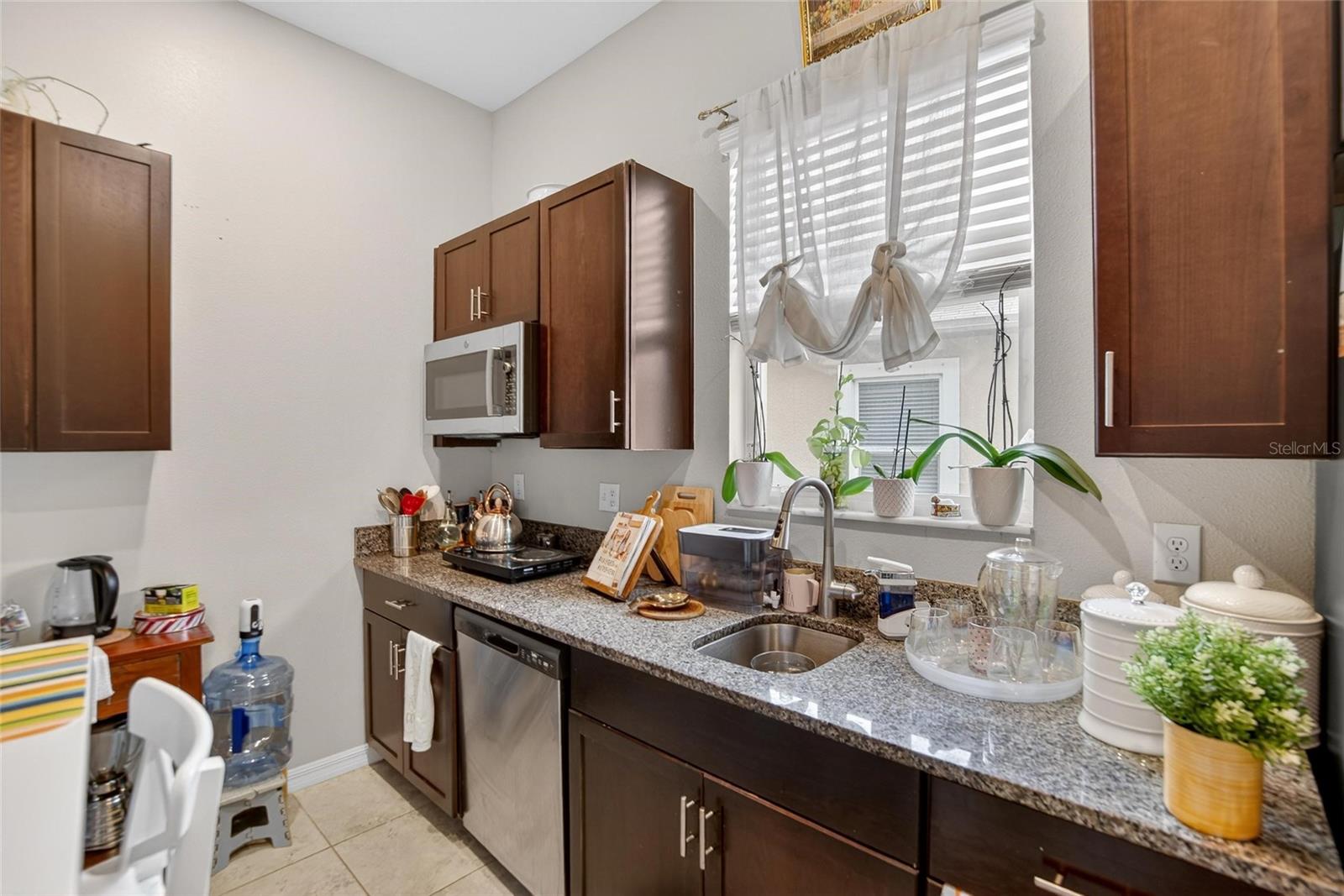 Listing photo id 55 for 9326 Channing Hill Drive