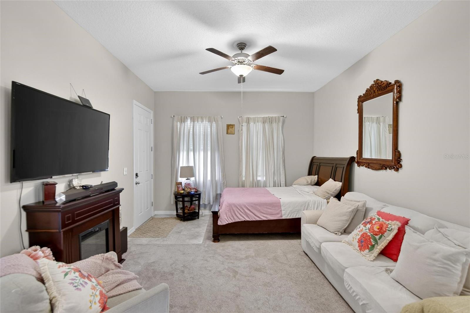 Listing photo id 58 for 9326 Channing Hill Drive