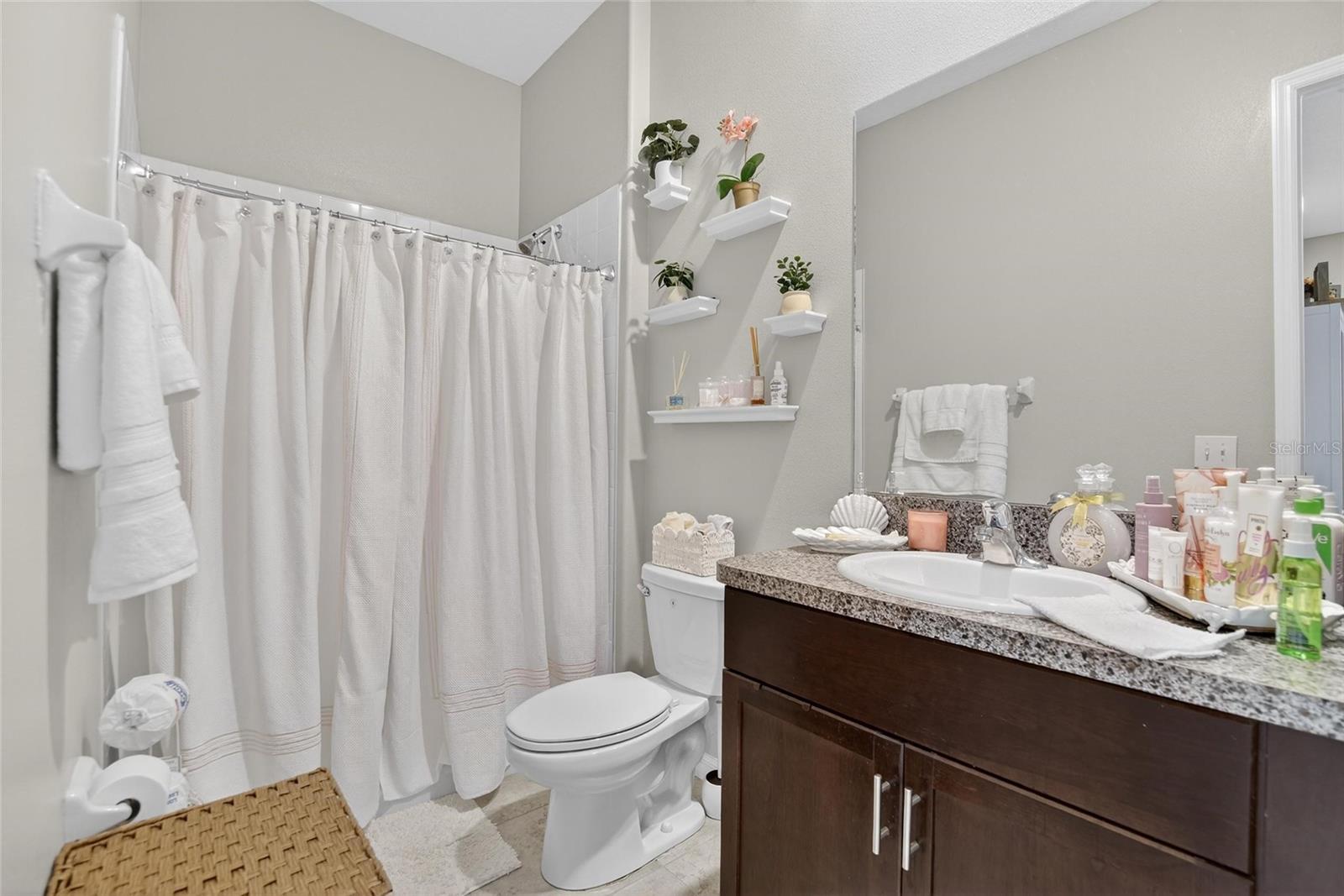 Listing photo id 64 for 9326 Channing Hill Drive