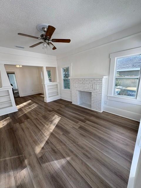 Image 4 of 26 For 911 Hart Street