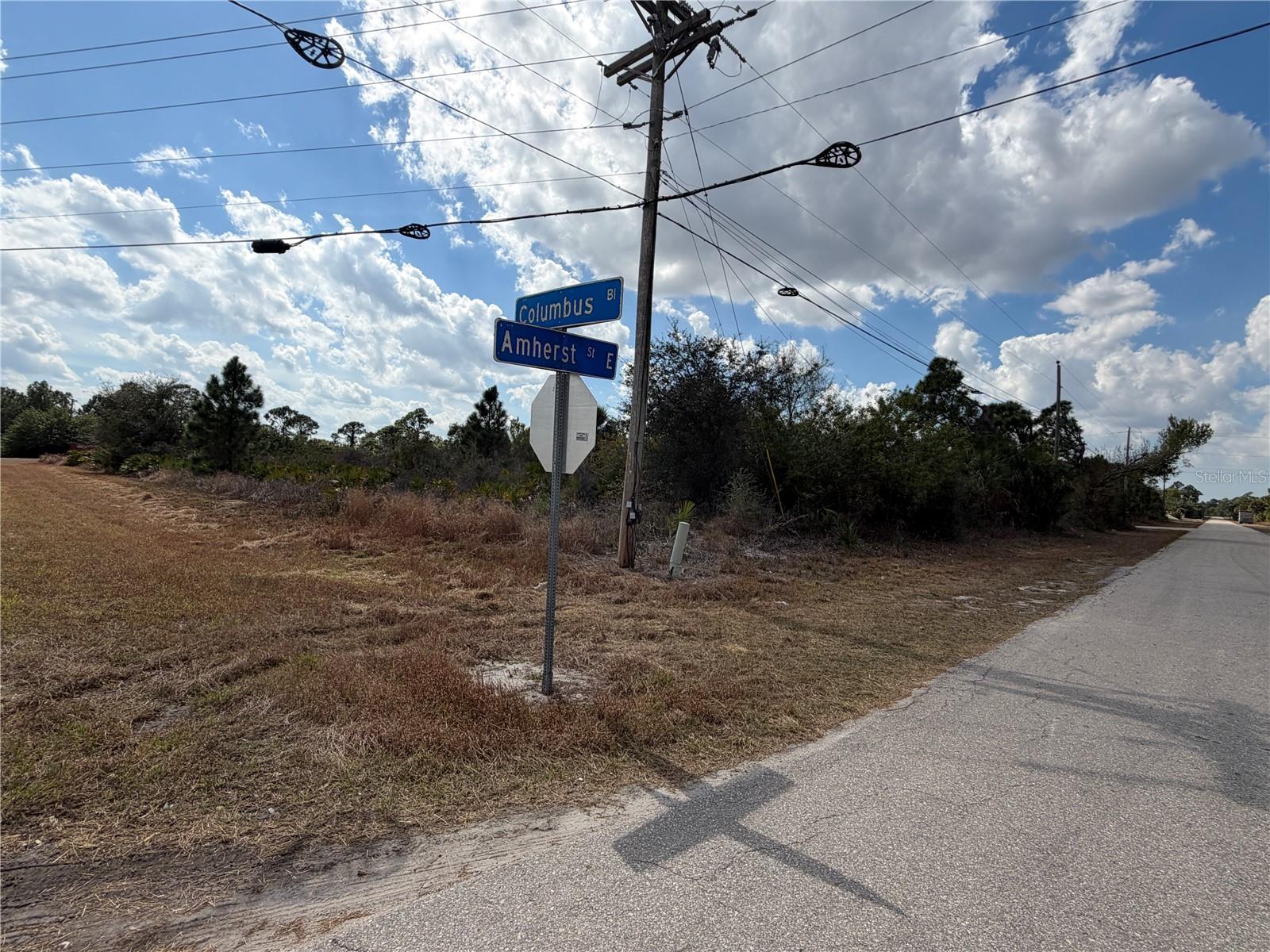 Image 3 of 6 For 522 Columbus Boulevard S