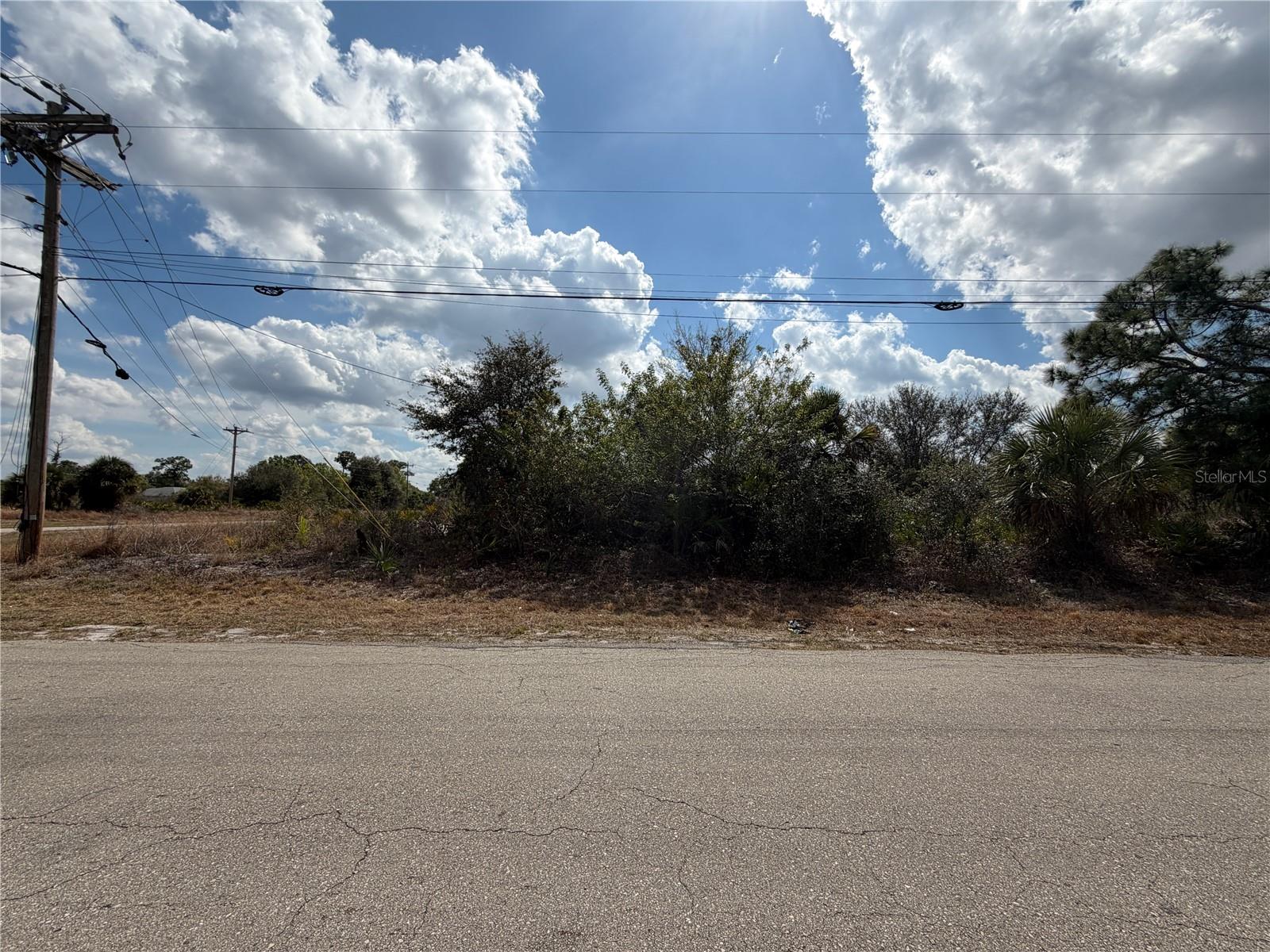 Image 6 of 6 For 522 Columbus Boulevard S