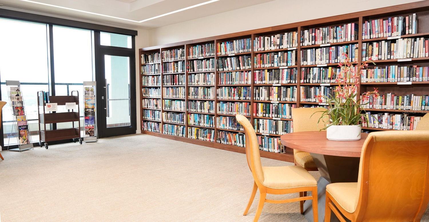 Listing photo id 35 for 1 Beach Drive Se 1109