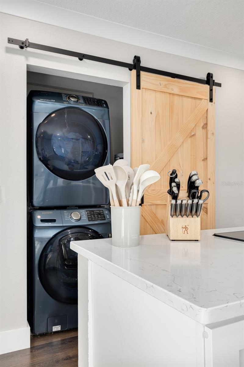 Image 10 of 40 For 3662 5th Avenue S