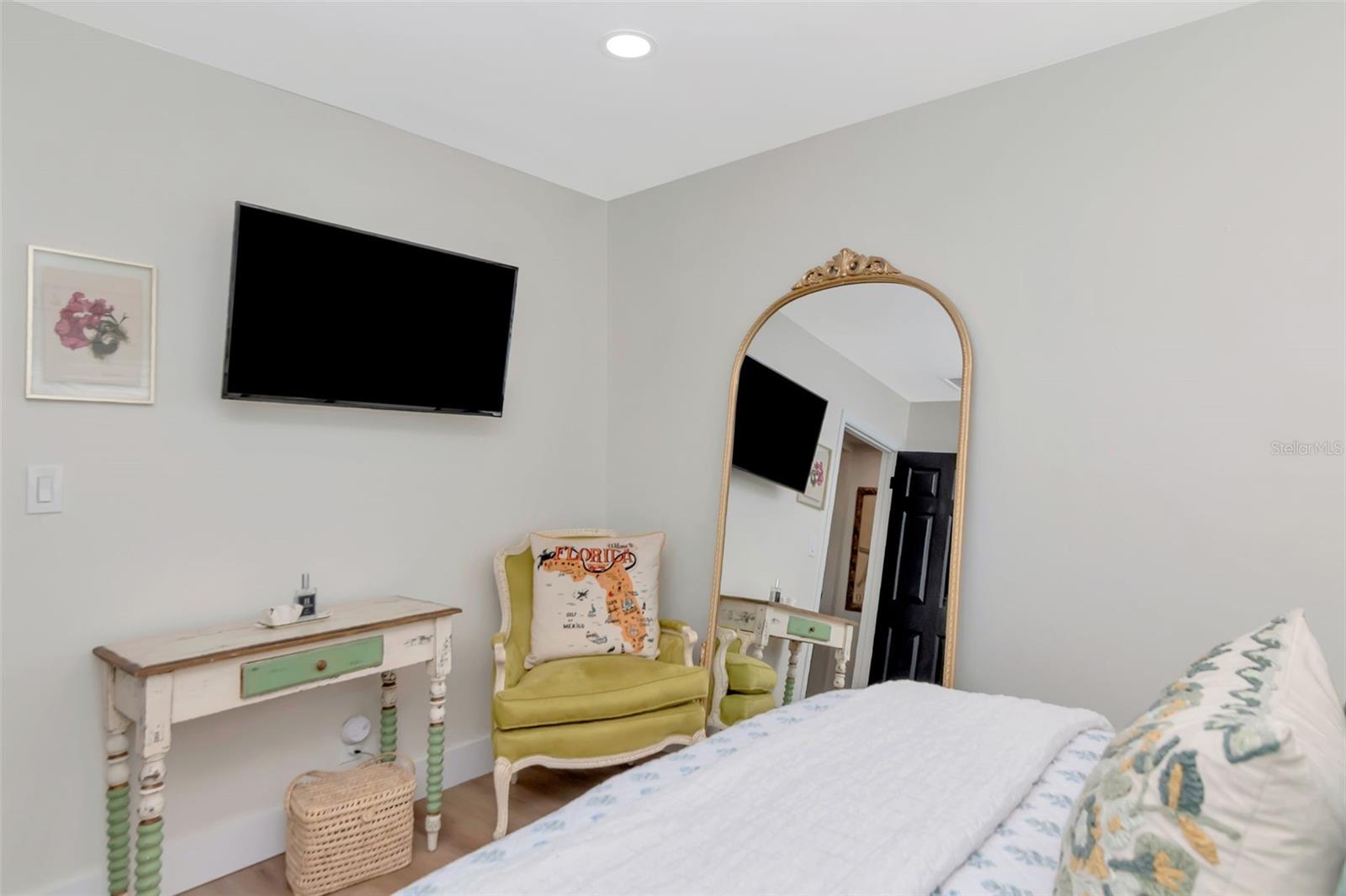 Image 22 of 46 For 4402 San Miguel