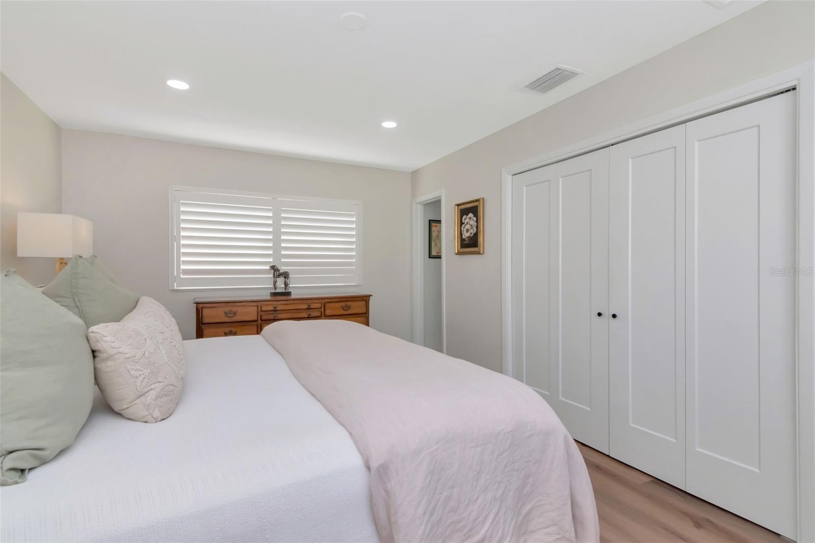 Image 31 of 46 For 4402 San Miguel