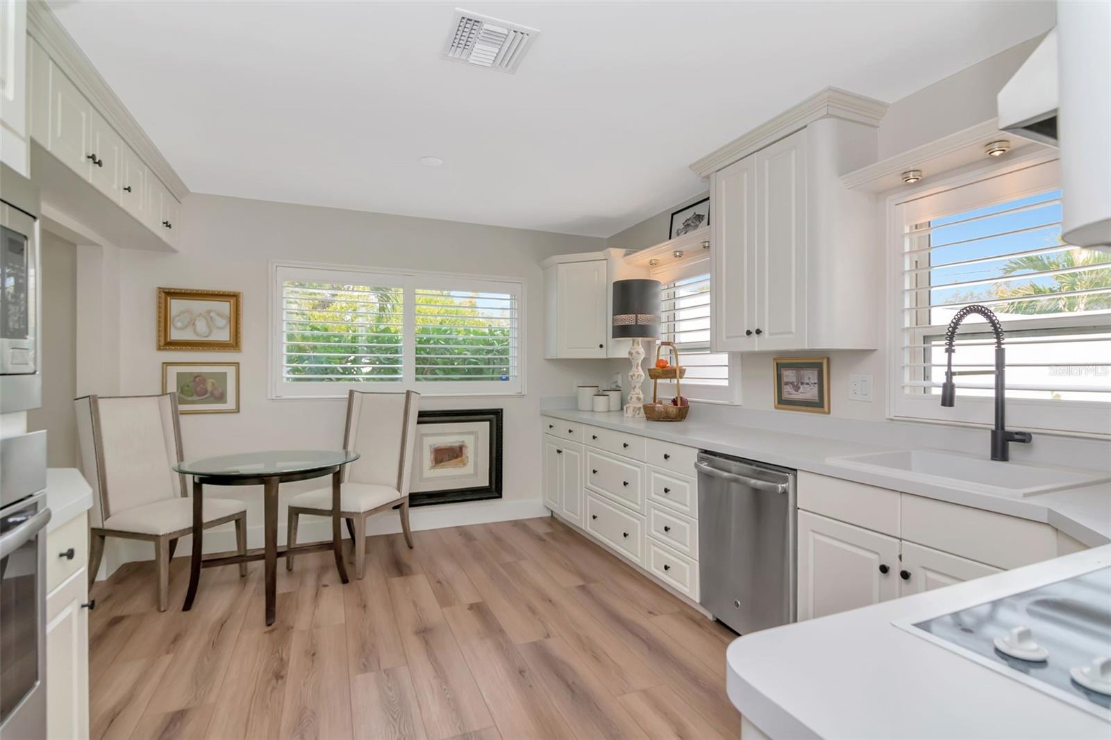 Image 6 of 46 For 4402 San Miguel