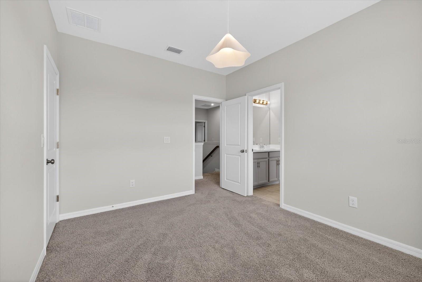 Image 42 of 51 For 33947 Astoria Circle