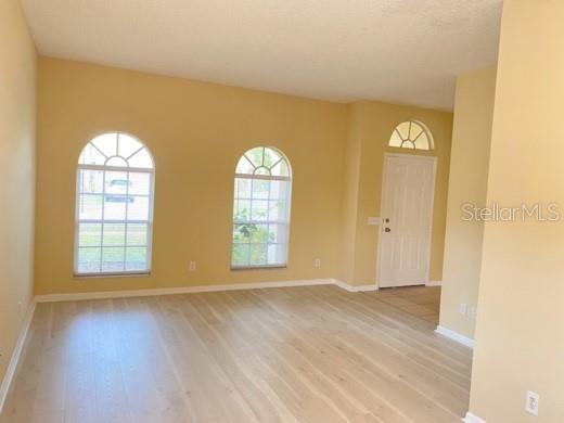 Image 4 of 29 For 10312 Birdwatch Drive