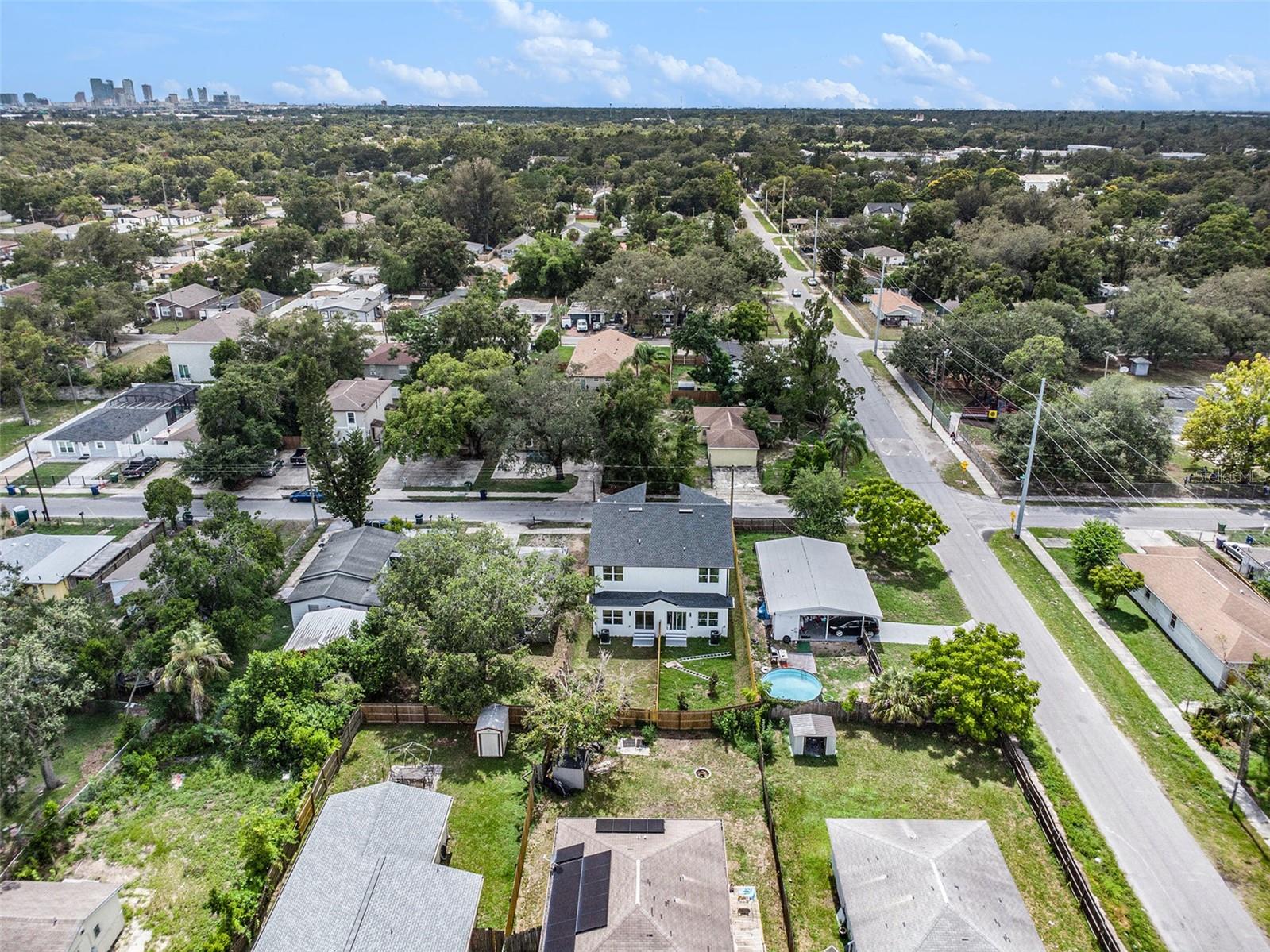 Listing photo id 29 for 3623 54th Street 2