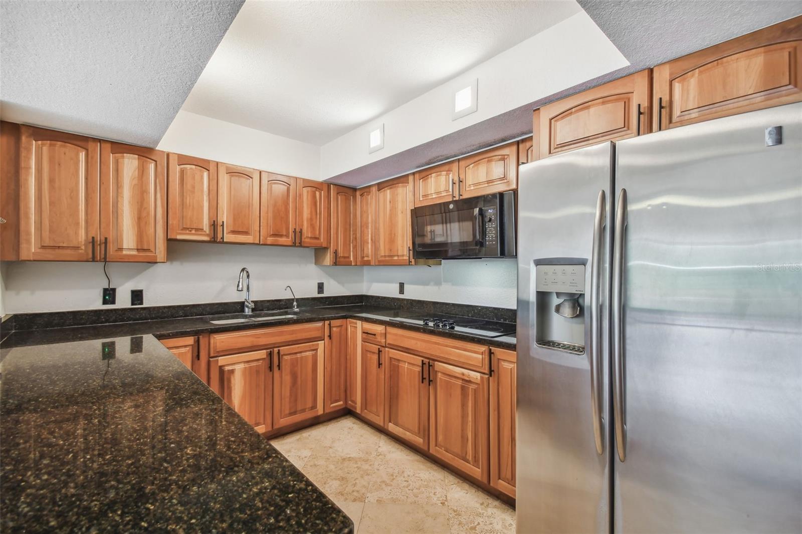 Image 19 of 61 For 100 Oakmont Lane 106