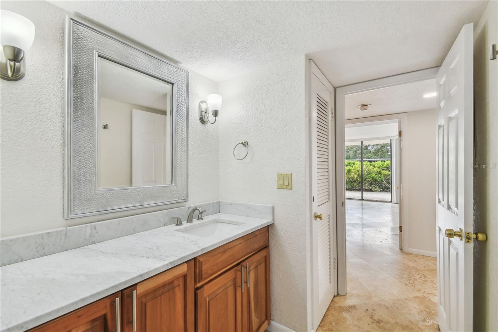 Image 31 of 61 For 100 Oakmont Lane 106