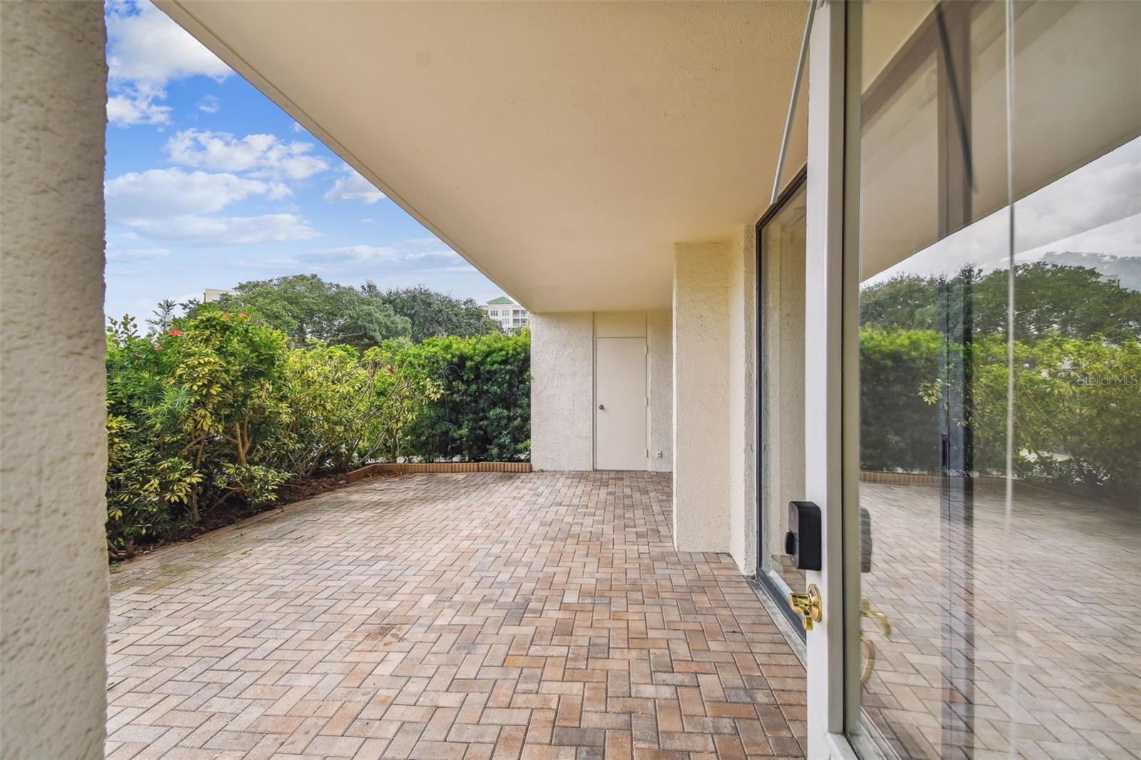 Image 43 of 61 For 100 Oakmont Lane 106