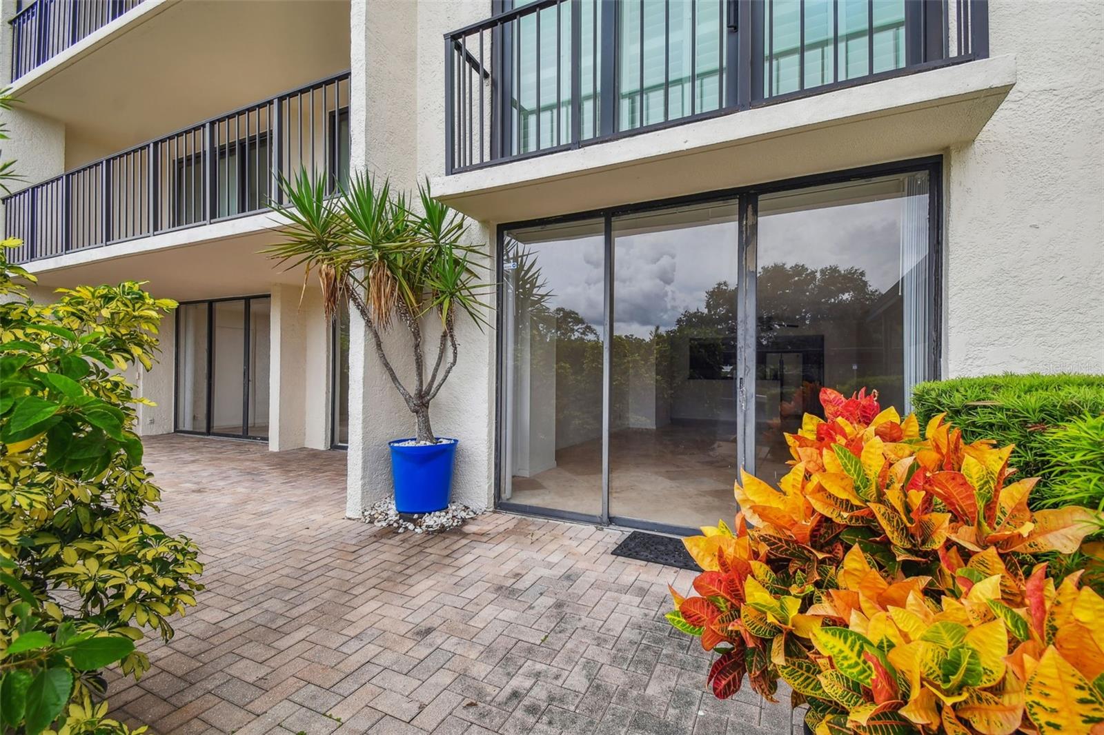 Image 44 of 61 For 100 Oakmont Lane 106