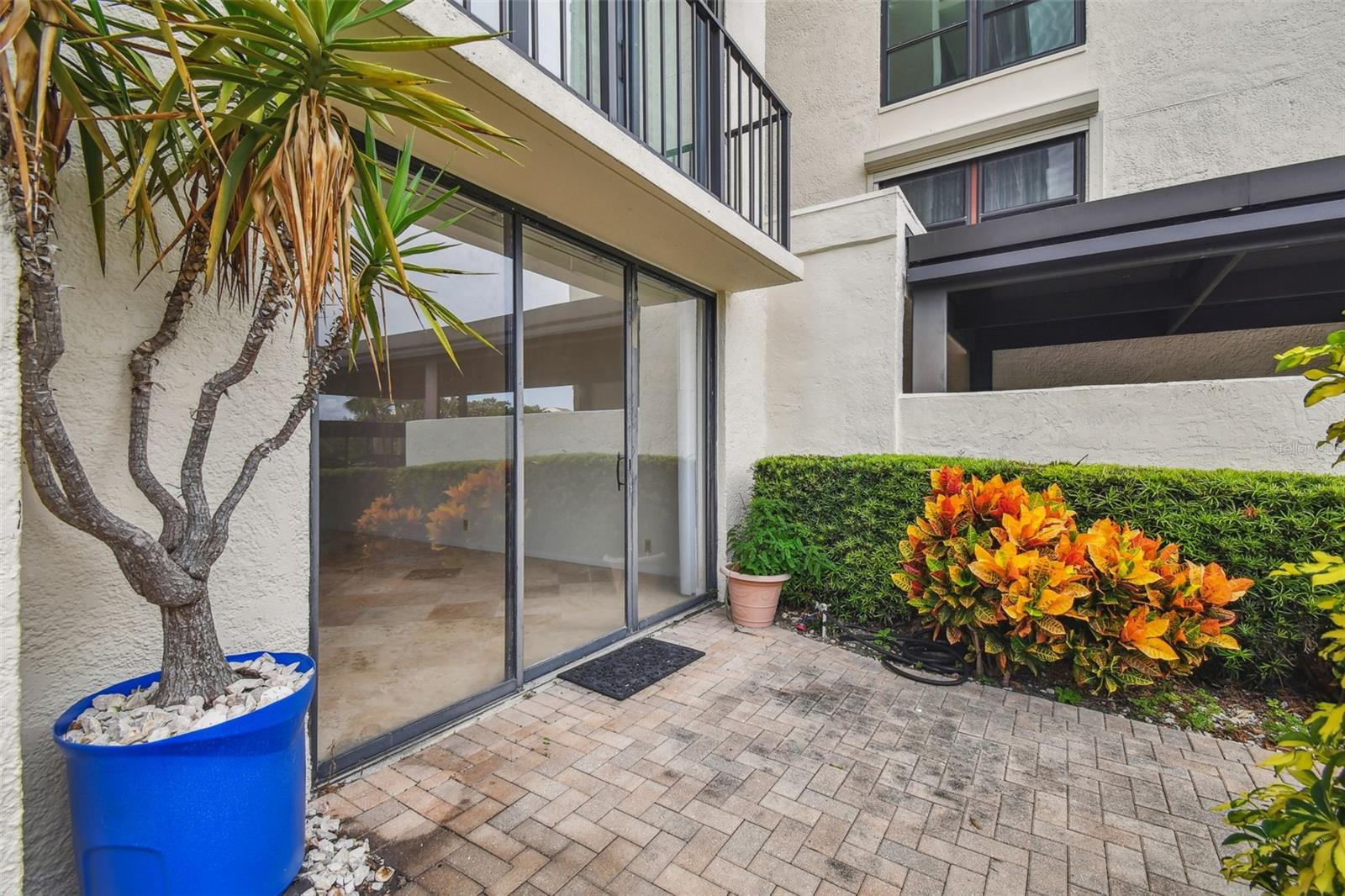 Image 47 of 61 For 100 Oakmont Lane 106