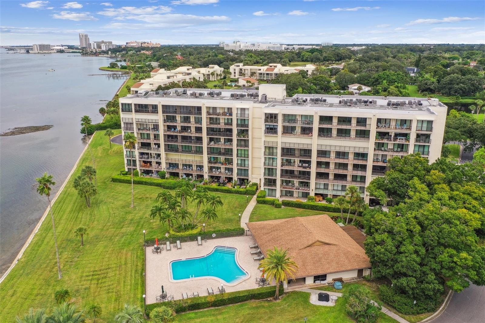 Image 59 of 61 For 100 Oakmont Lane 106