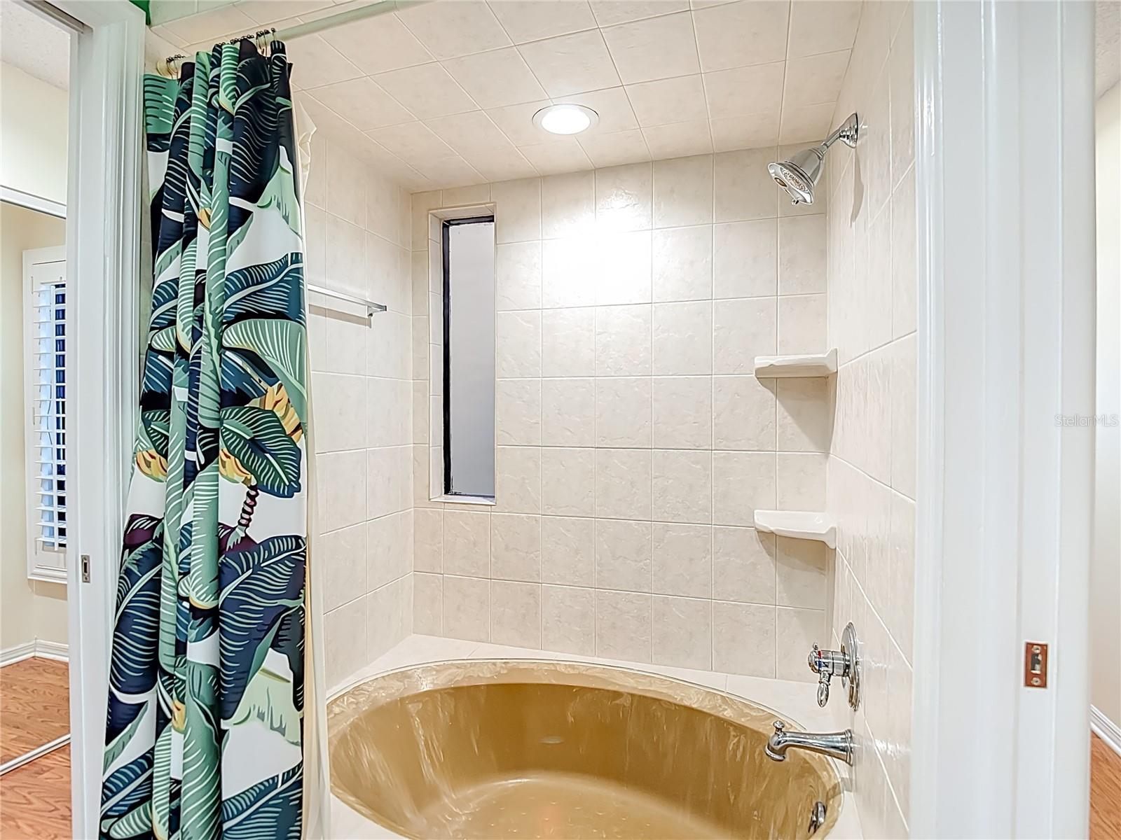 Image 37 of 54 For 13812 Mill Cove Circle 13812