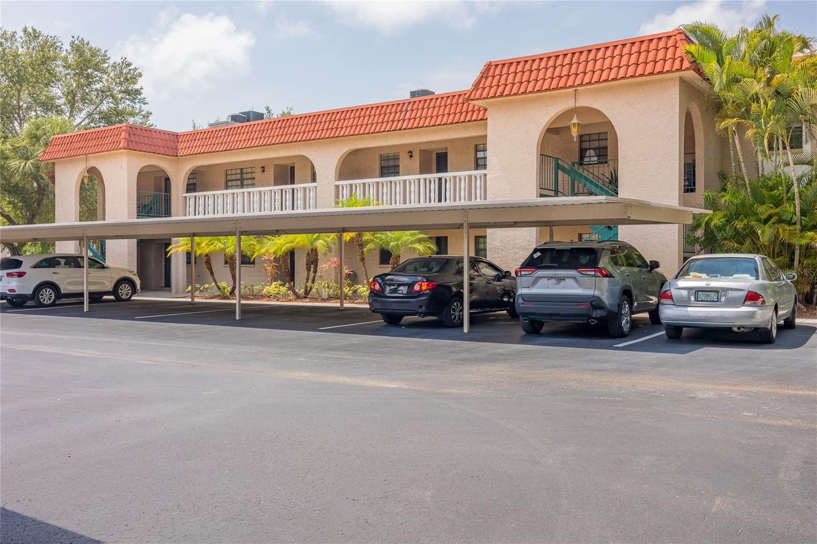 Details for 1753 Belleair Forest Drive D7, BELLEAIR, FL 33756