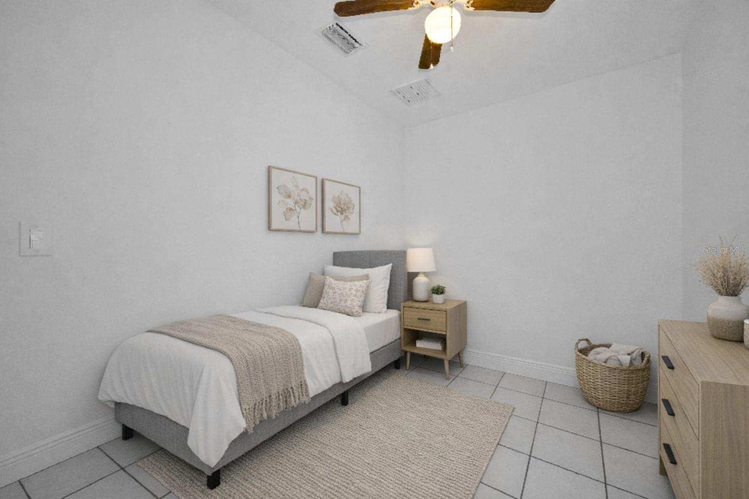 Image 38 of 73 For 4909 Shoreview Court