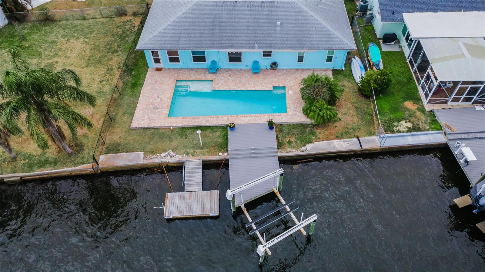 Image 4 of 73 For 4909 Shoreview Court