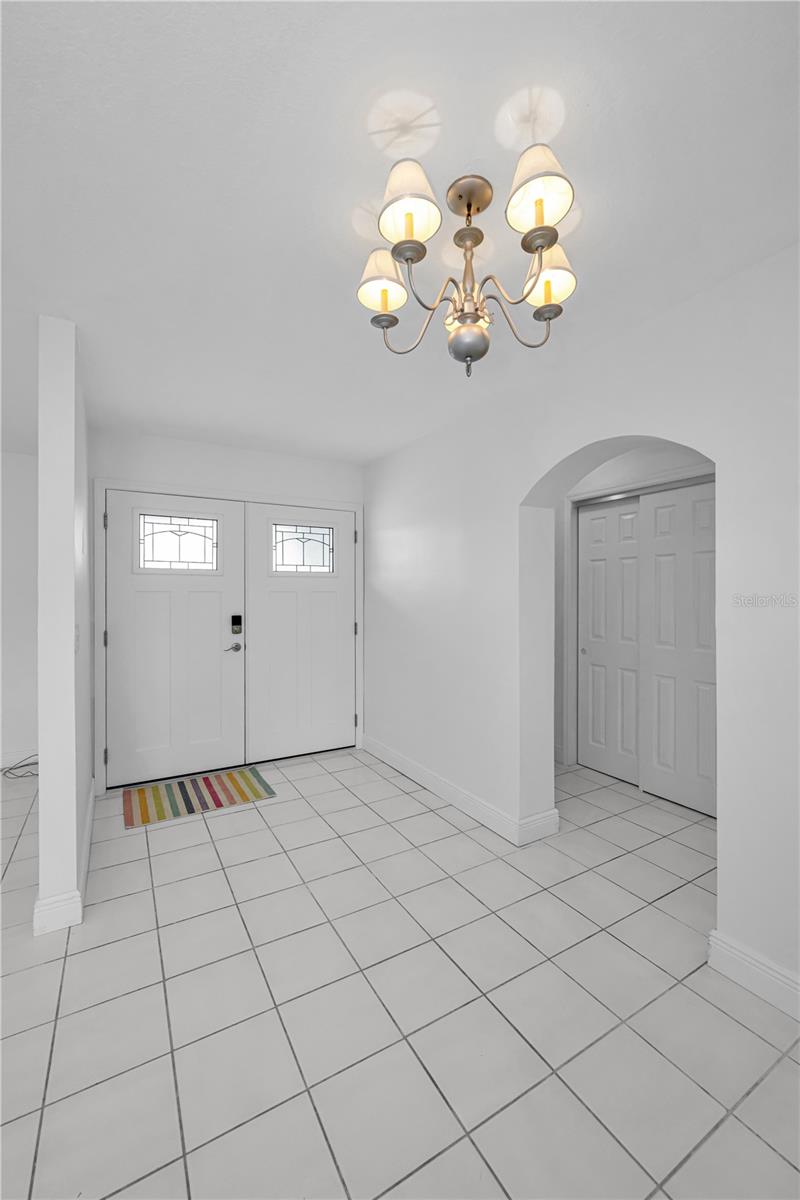 Image 6 of 73 For 4909 Shoreview Court