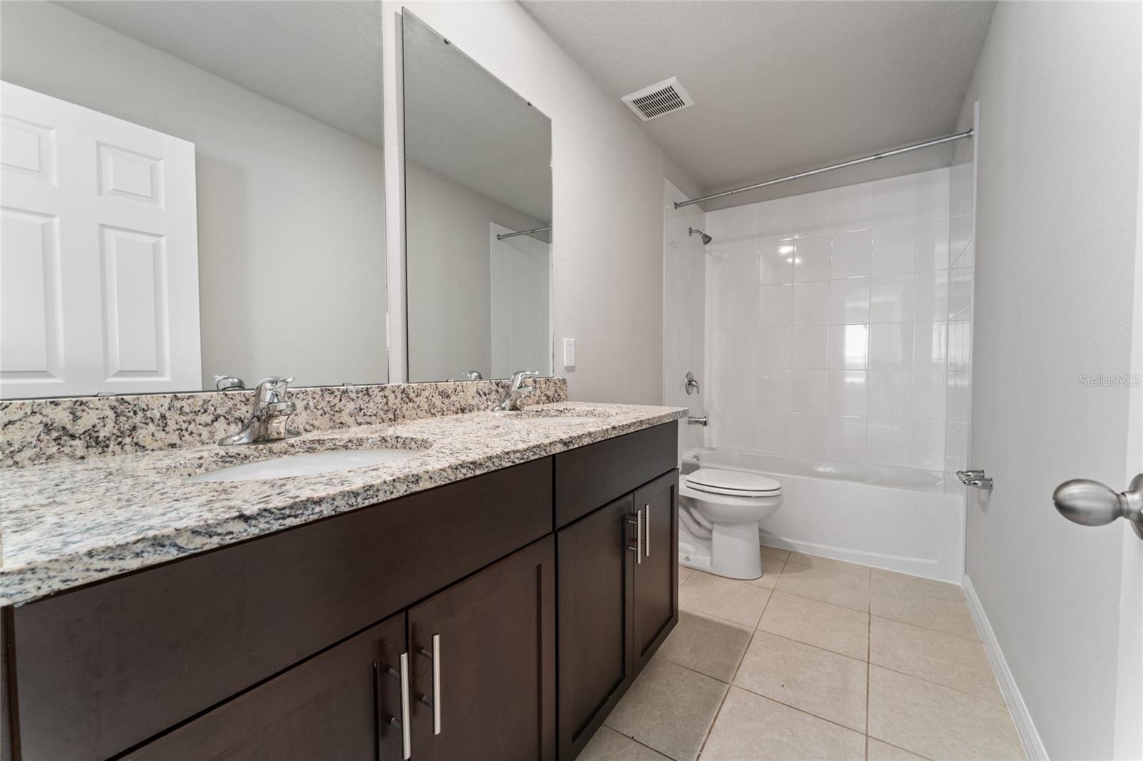 Image 19 of 27 For 3085 Bella Vista Drive