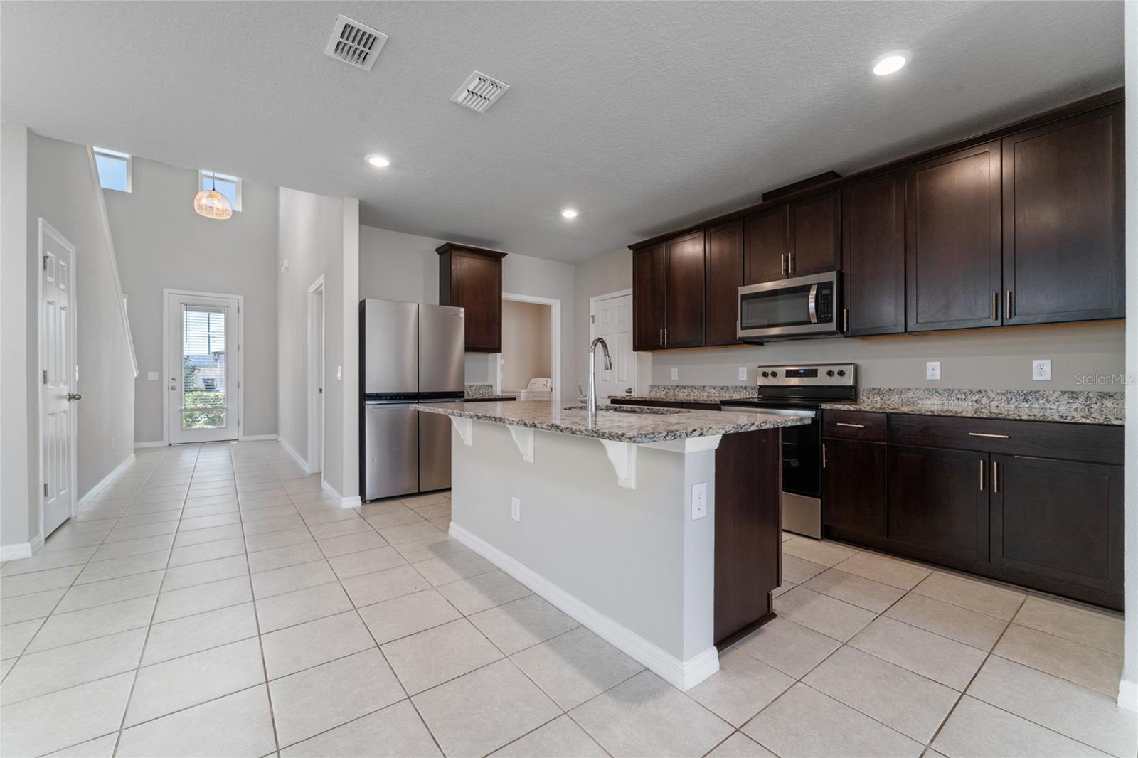 Image 8 of 27 For 3085 Bella Vista Drive