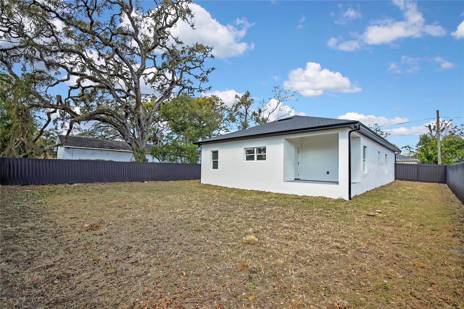 Image 41 of 46 For 507 Baker  