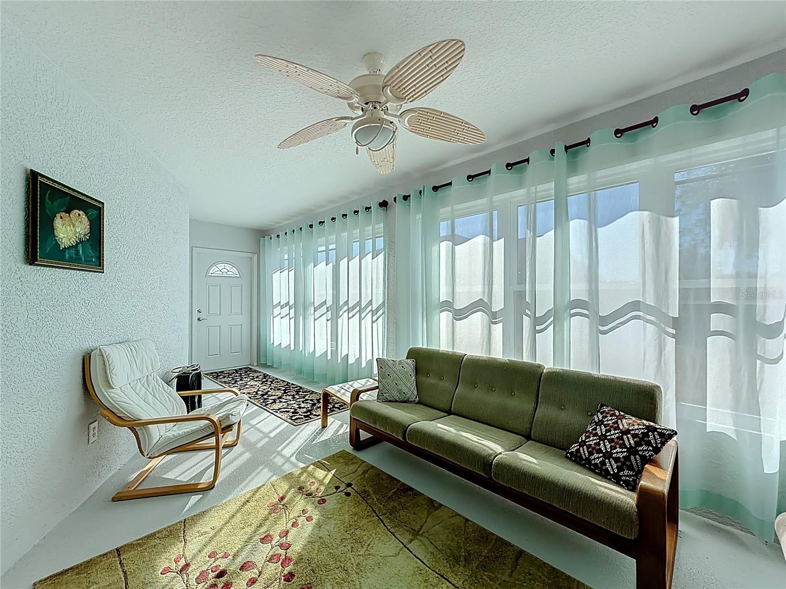 Image 15 of 38 For 4564 Grass Island Terrace