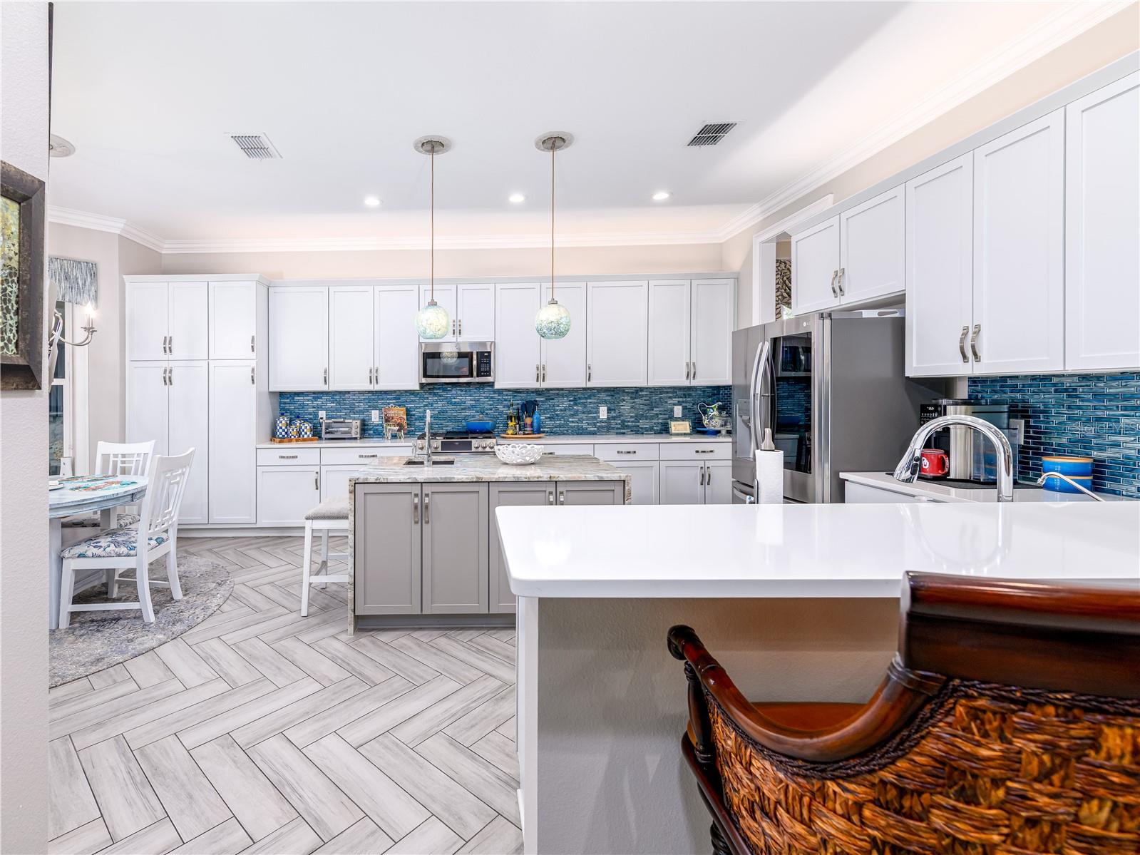 Image 15 of 80 For 15303 Valencia Del Sol Street