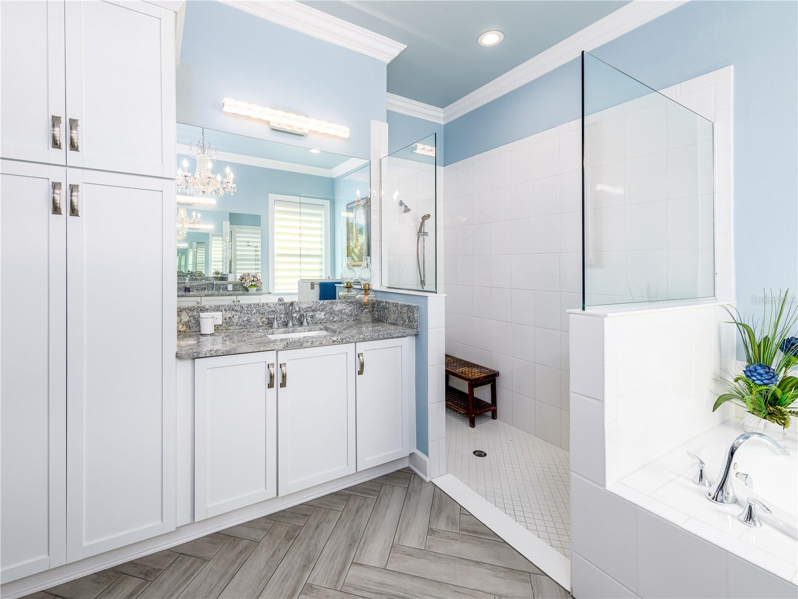 Image 38 of 80 For 15303 Valencia Del Sol Street