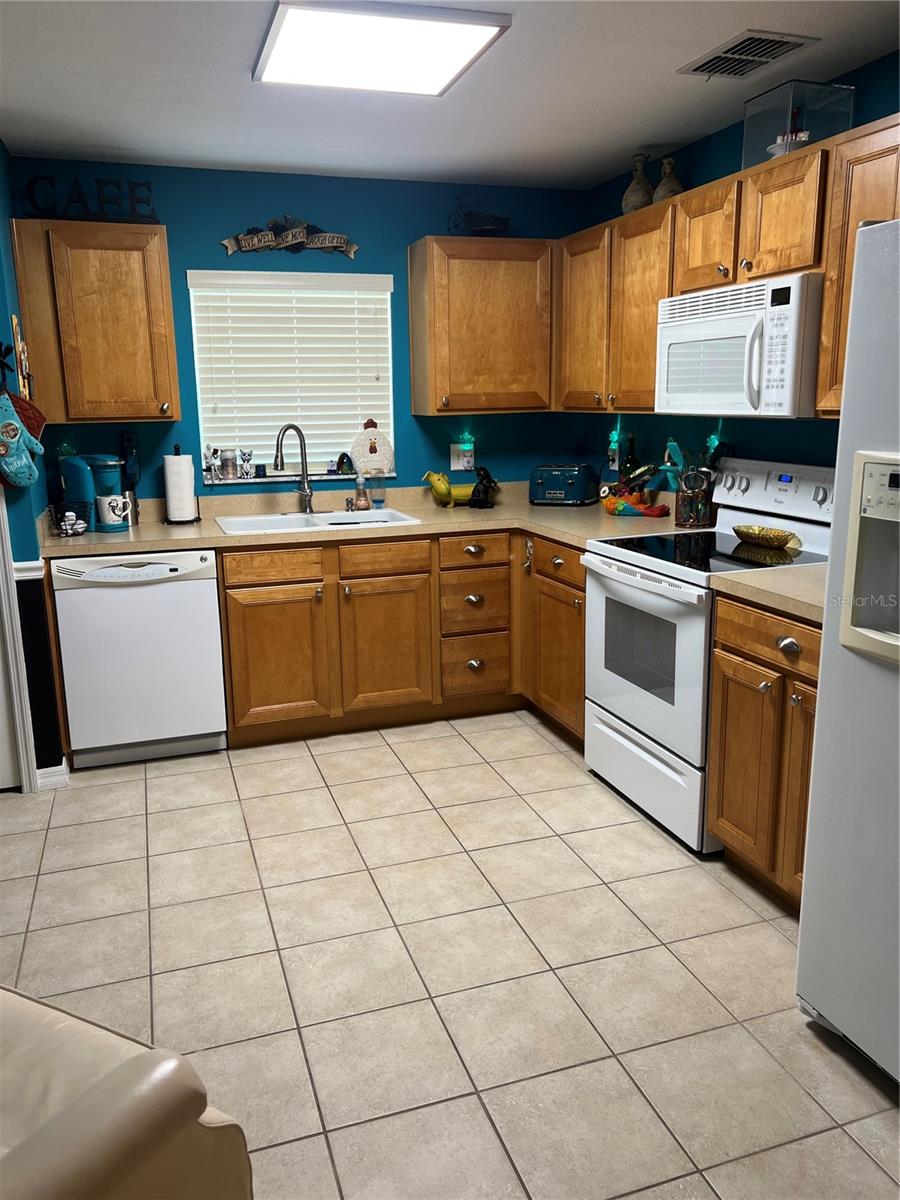 Image 2 of 40 For 3363 Livingston Way