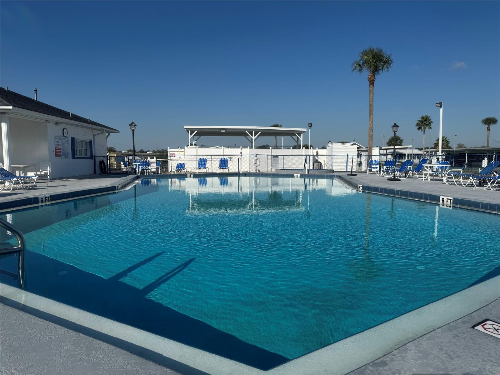 Image 28 of 38 For 4920 Britni Way 074