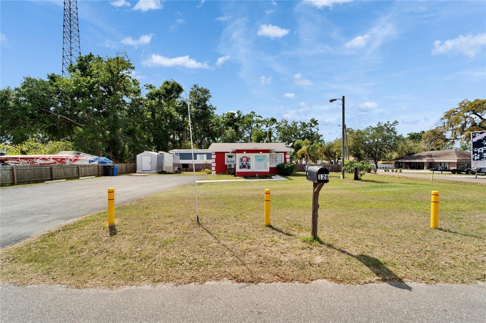 Listing photo id 37 for 126 Ridgewood Avenue