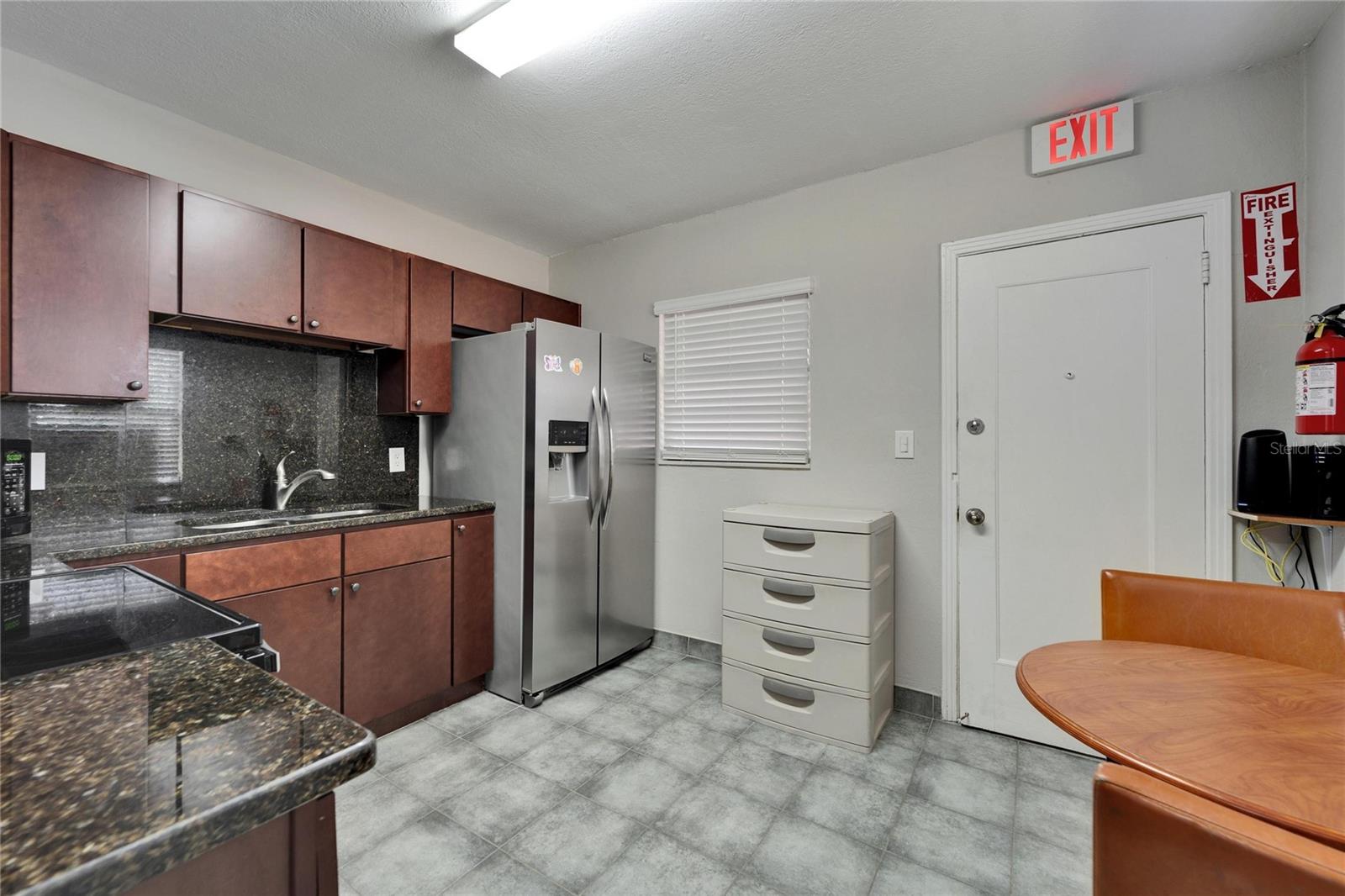 Listing photo id 38 for 126 Ridgewood Avenue