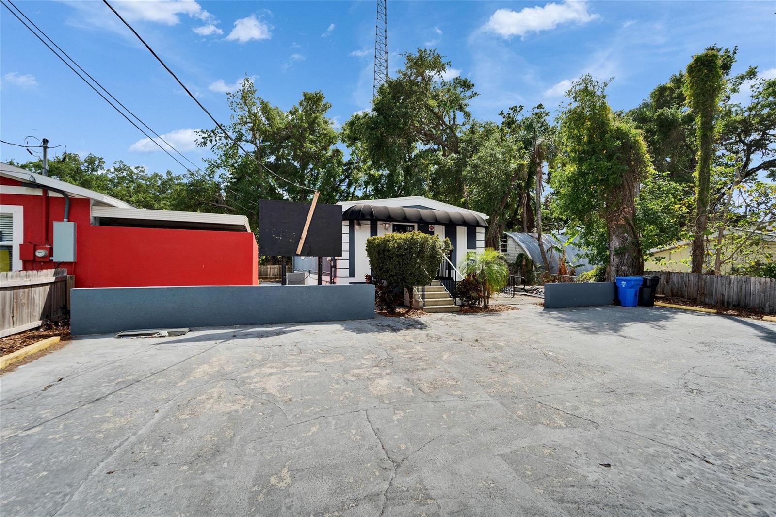 Listing photo id 58 for 126 Ridgewood Avenue